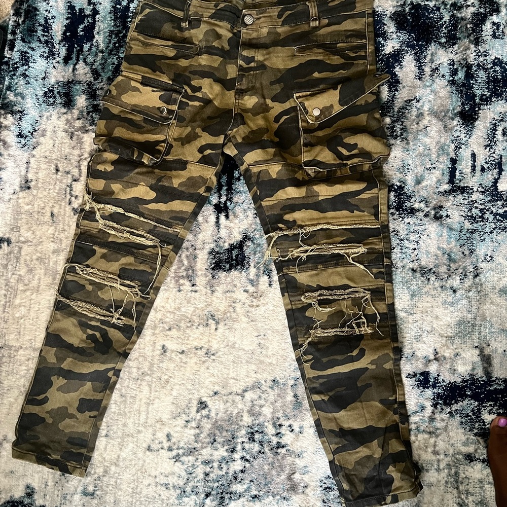 Hyper denim camo jeans
